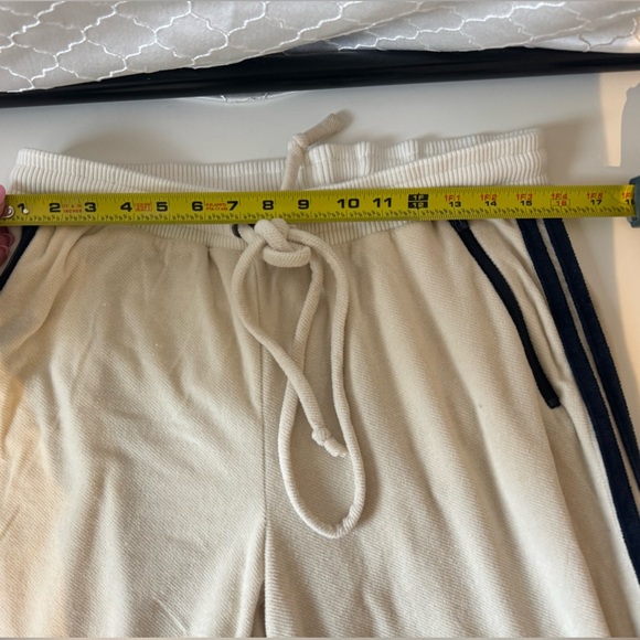 Faherty Richie Jogger Pants CREAM w/ NAVY BLUE Stripes Large - Picture 11 of 14